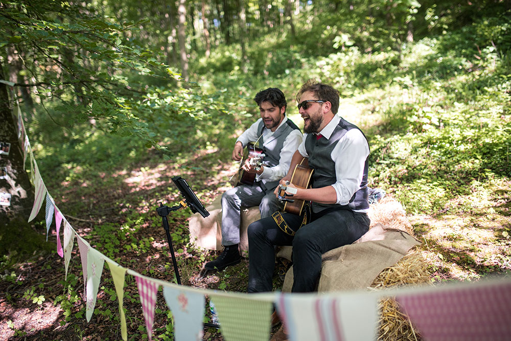 Sarah in Jesus Peiro 7014 for a woodland luxury wedding - Miss BushMiss ...