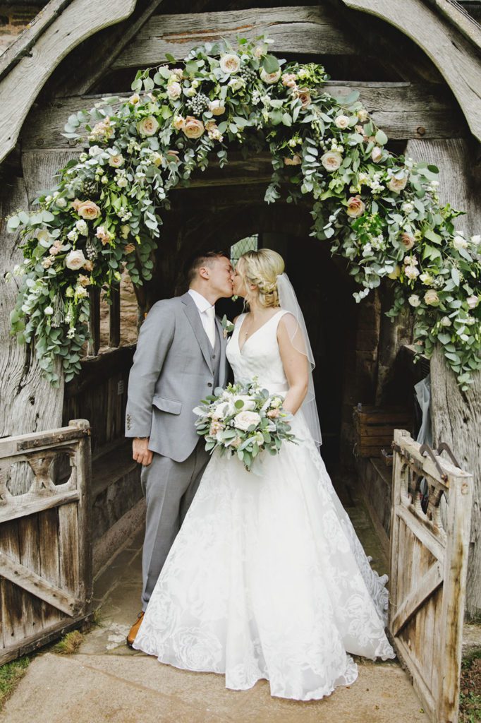 Emma Lisa in Suzanne Neville Rosa for a chic romantic country