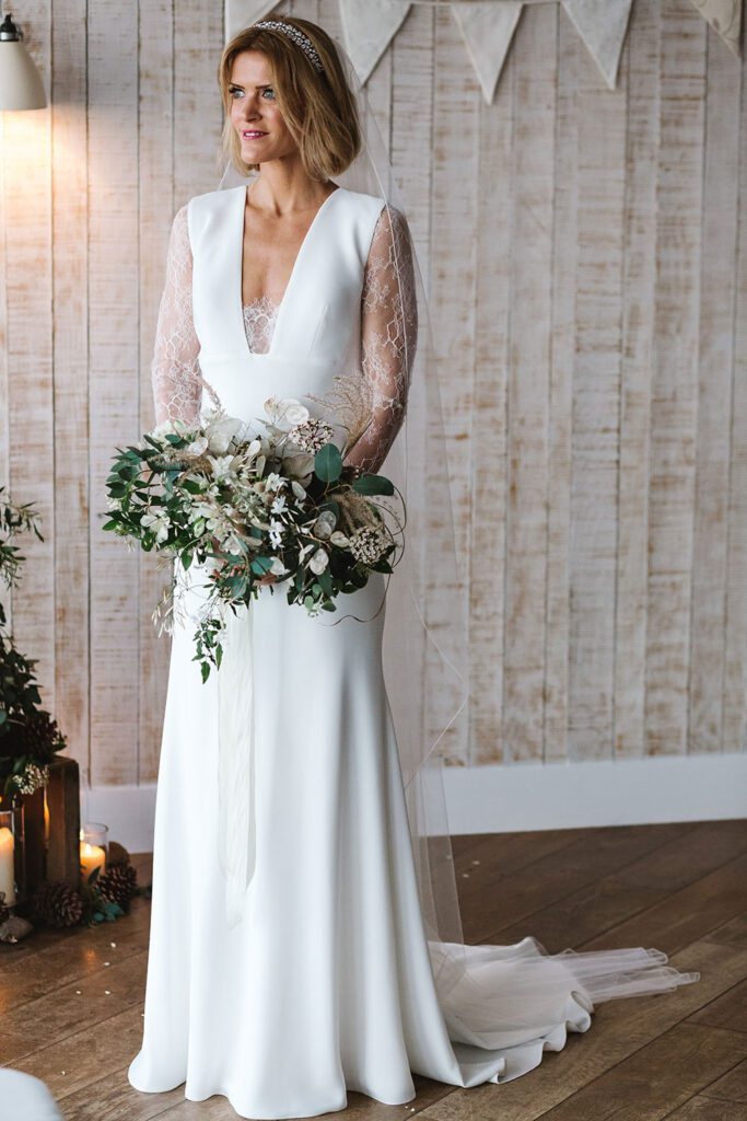 Emma in Jesus Peiro 8040 for a simple, classic winter wedding in ...