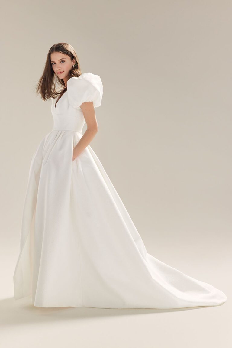 Jesus Peiro 2443 puff sleeve vneck wedding dress.Miss Bush
