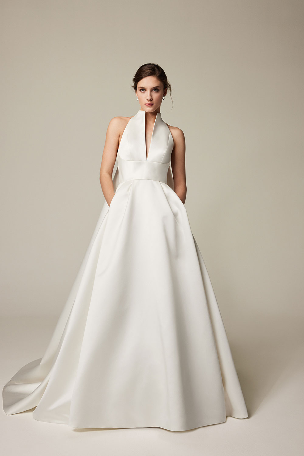 Jesus Peiro 2500 wedding dress with halter neck and cape