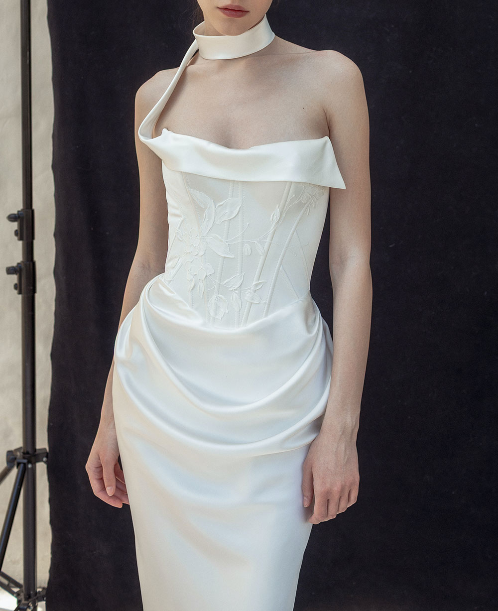 Eva silk wedding dress from Divine Atelier