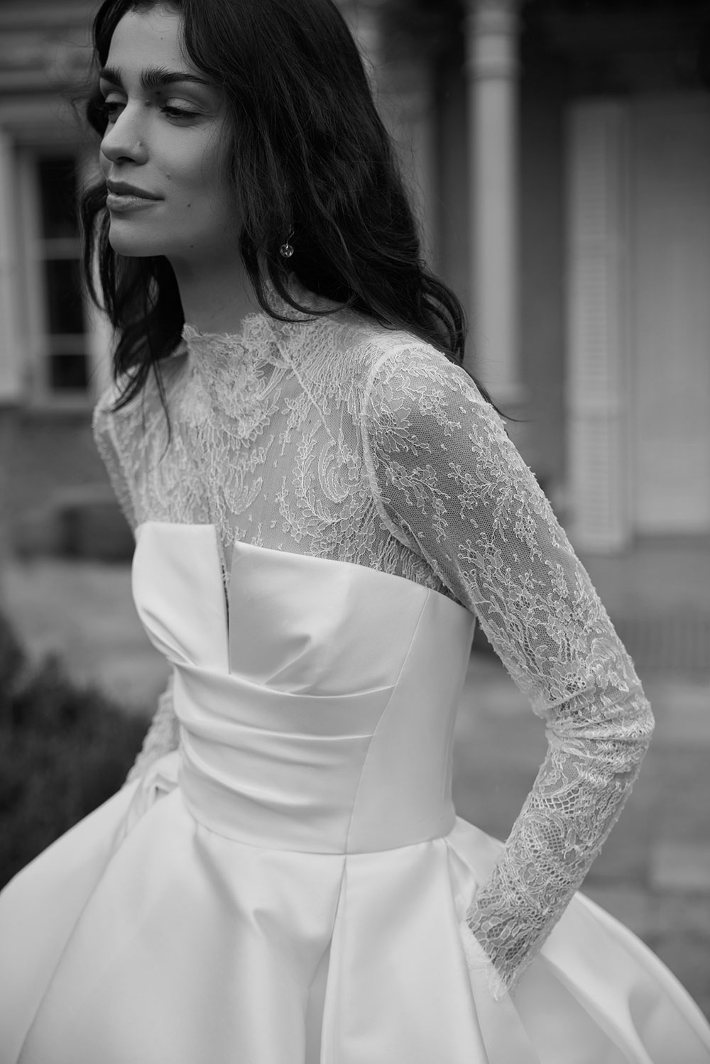 jesus peiro wedding dress designer Jesus Peiro 2423