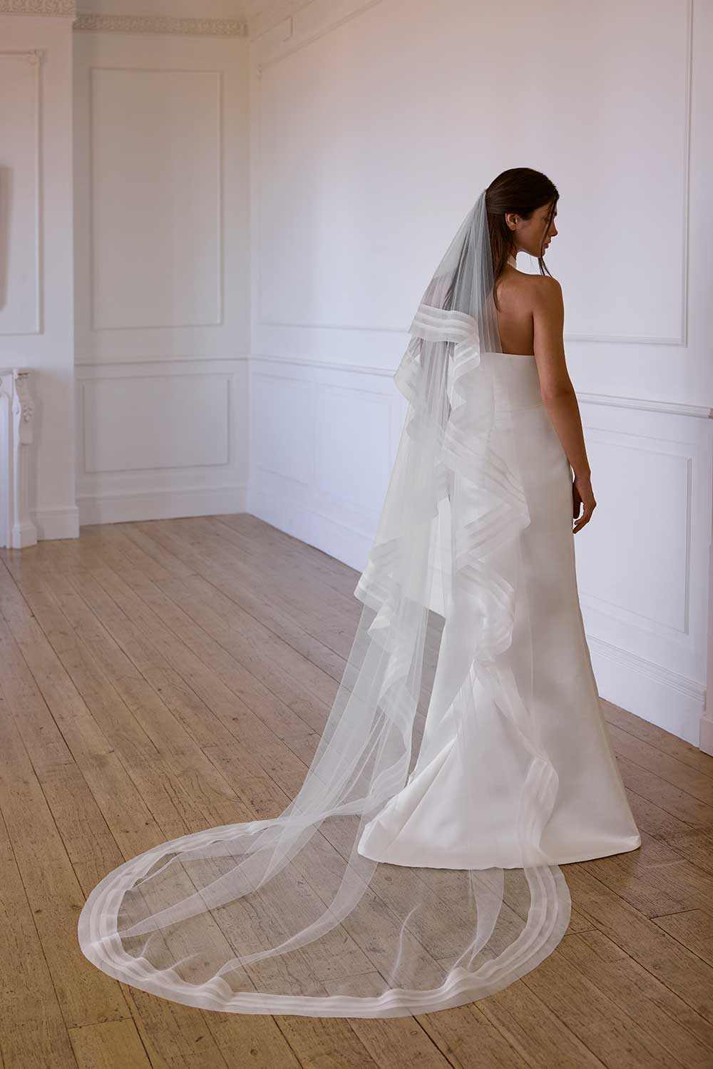 Jesus Peiro 2712 wedding dress