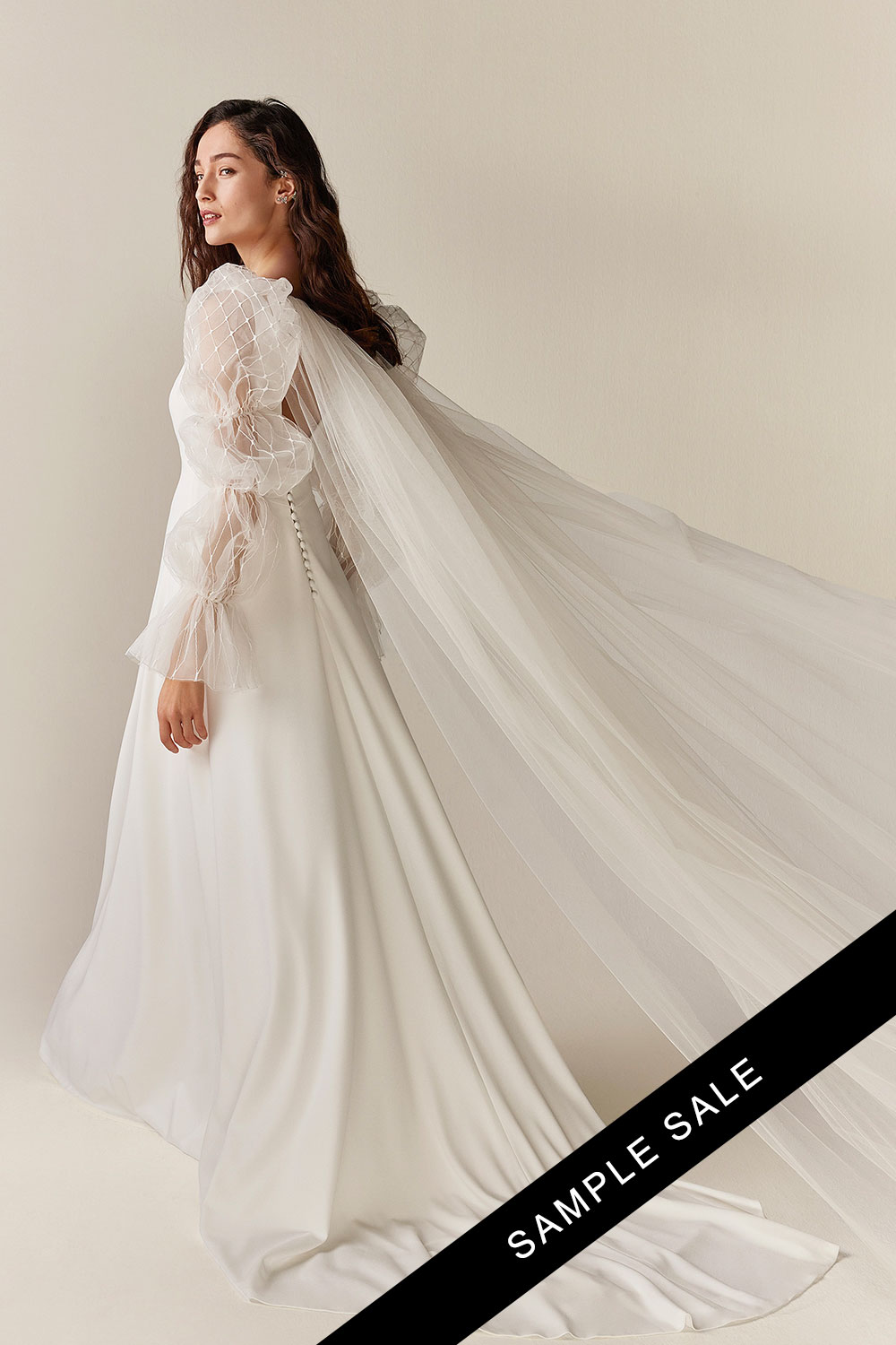 Jesus Peiro 2530 puff sleeve opera coat