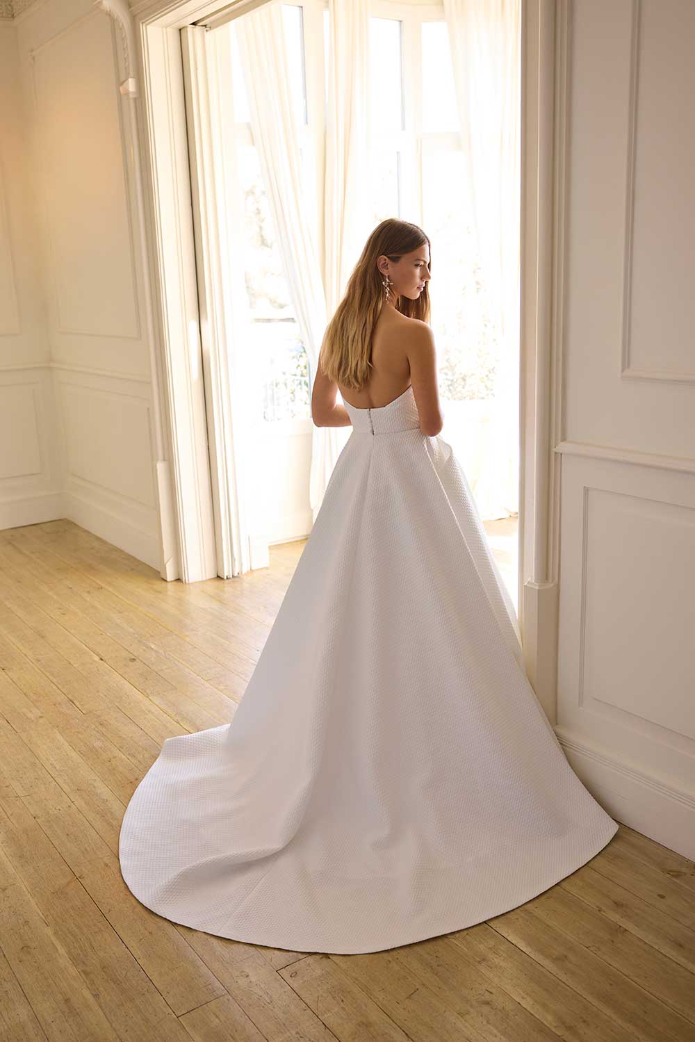 Jesus Peiro 2707 wedding dress