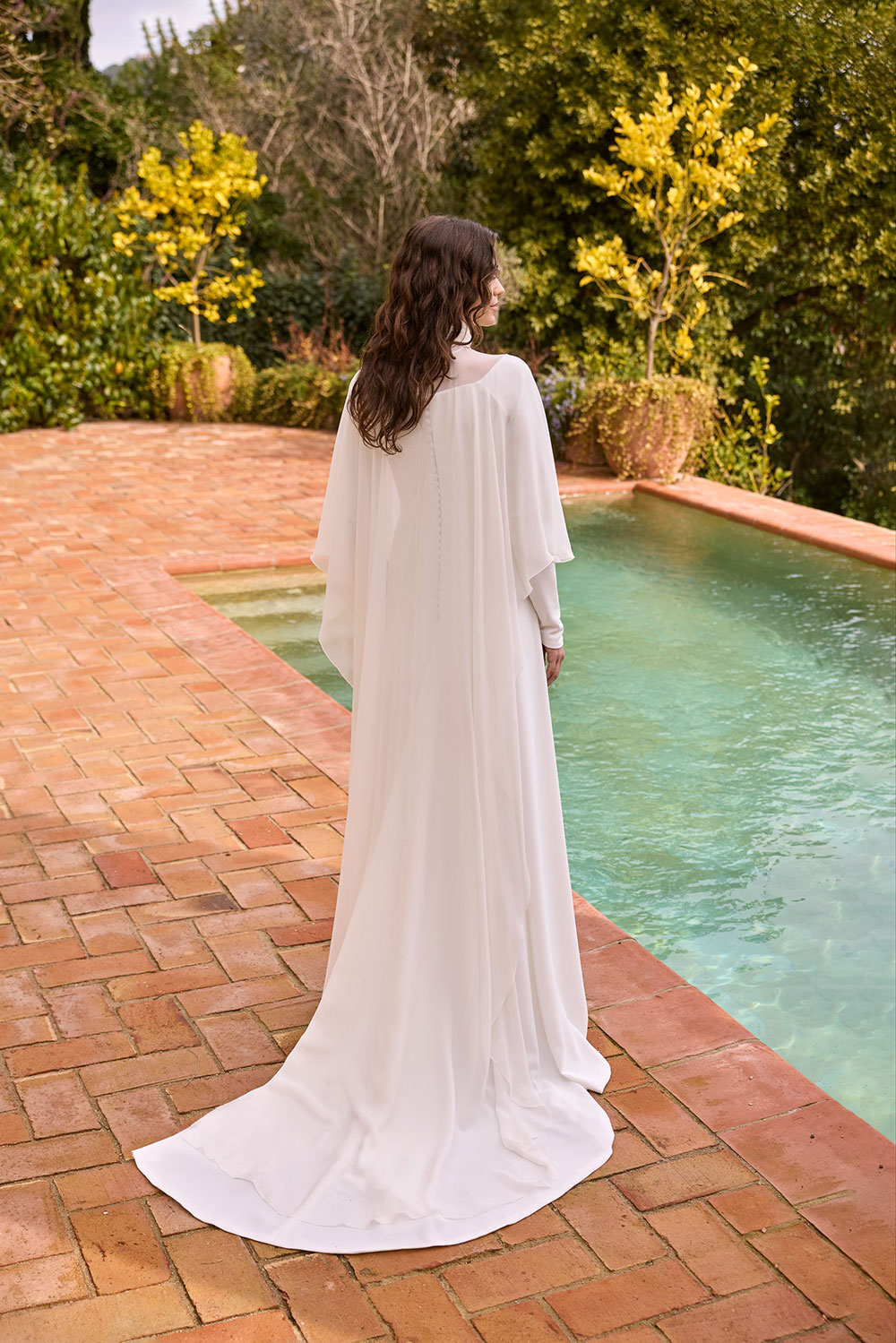 Jesus Peiro 2728 bridal cape